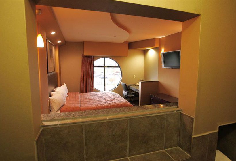 Hotel Comfort Suites Perrysburg  | Perrysburg | Ohio | United States 9