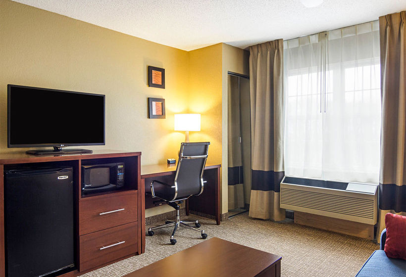 Hotel Baymont Inn & Suites Grafton Milwaukee  | Grafton | Wisconsin | United States 12