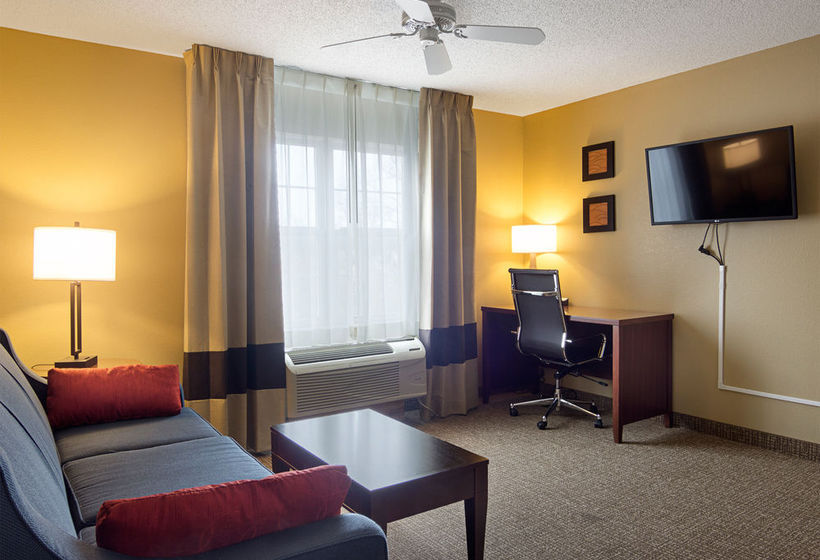 Hotel Baymont Inn & Suites Grafton Milwaukee  | Grafton | Wisconsin | United States 20