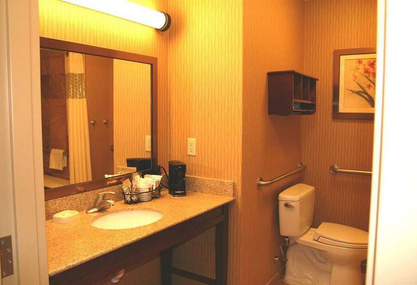 Hotel Hampton Inn Matamoras Milford  | Matamoras | Pennsylvania | United States 17