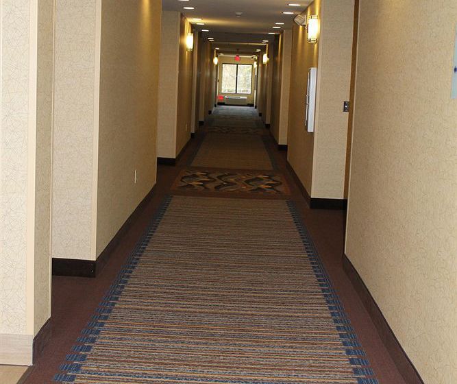 Holiday Inn Express Hotel & Suites Niles  | Niles | Michigan | United States 12