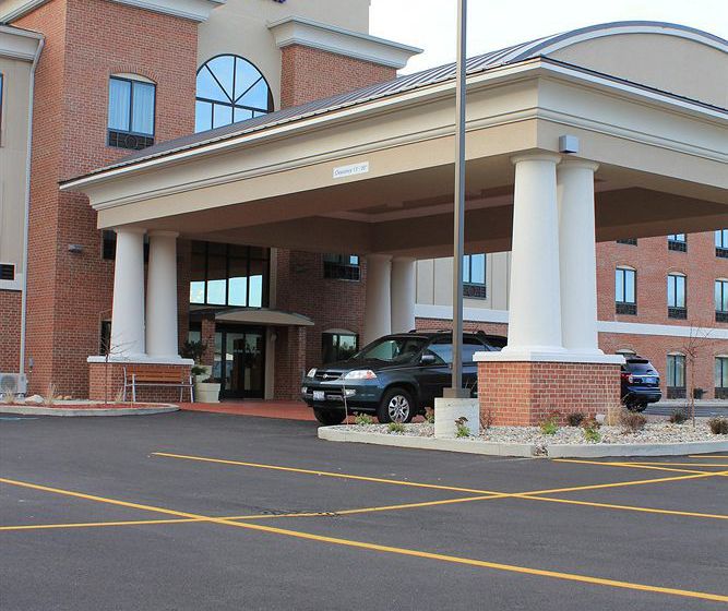 Holiday Inn Express Hotel & Suites Niles  | Niles | Michigan | United States 9