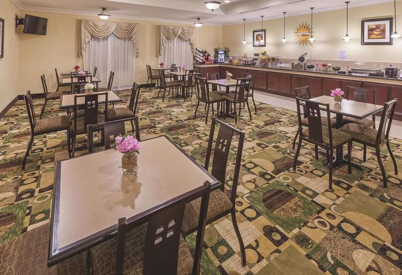 Hotel La Quinta Inn & Suites Woodlands Northwest  | Magnolia | Texas | Estados Unidos 2