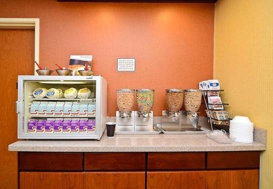 Hotel Fairfield Inn & Suites Boone   | Boone | North Carolina | United States 18