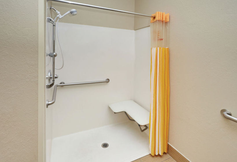 Hotel Airport Inn & Suites South Bend  | South Bend | Indiana | United States 13