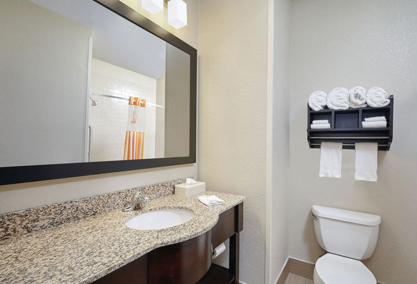 Hotel Airport Inn & Suites South Bend  | South Bend | Indiana | United States 14