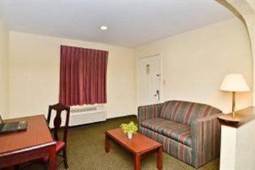 Hotel Americas Best Value Inn & Suites Moss Point  | Moss Point | Mississippi | United States 6