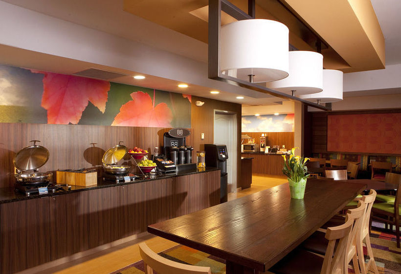 Hotel Fairfield Inn & Suites Cincinnati Eastgate   | Cincinnati | Ohio | Estados Unidos 2