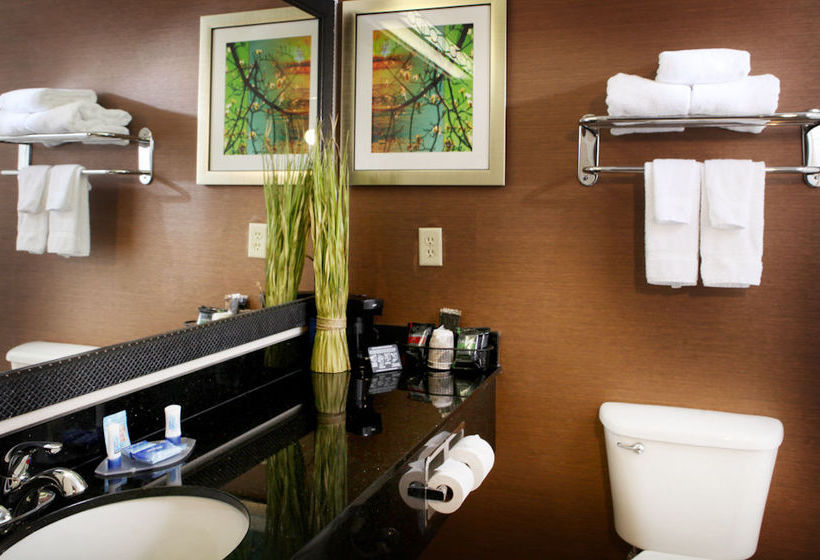 Hotel Fairfield Inn & Suites Cincinnati Eastgate   | Cincinnati | Ohio | Estados Unidos 4