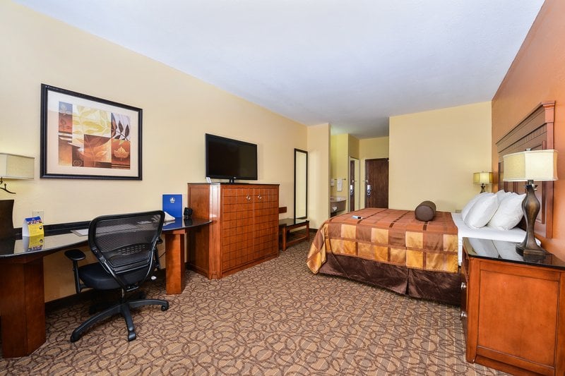 Hotel Best Western Plus Midwest Inn & Suites  | Salina | Kansas | United States 19