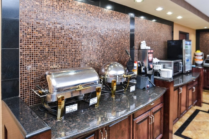 Hotel Best Western Plus Midwest Inn & Suites  | Salina | Kansas | United States 6