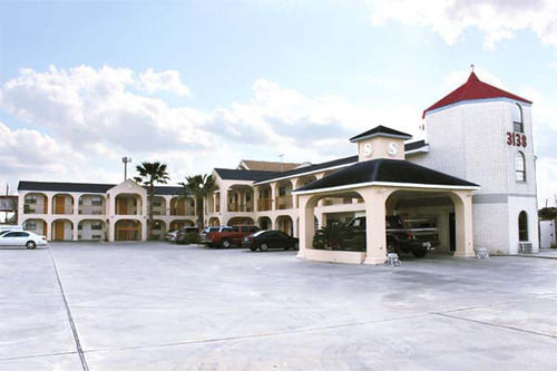 Hotel Summit Inn & Suite Hempstead 