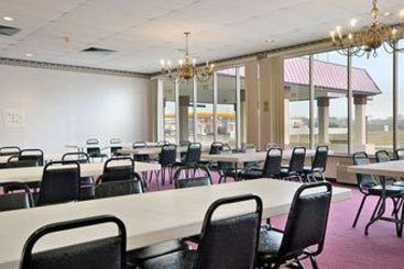 Hotel Super 8 Springfield  | Springfield | Ohio | United States 5