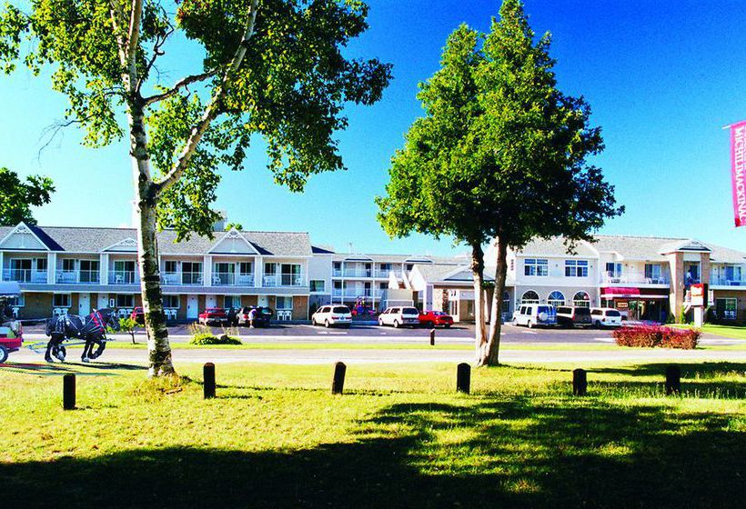 Hotel Parkside Inn Bridgeview Mackinaw City