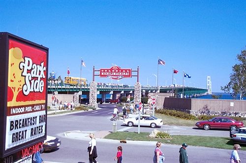 Hotel Parkside Inn Bridgeview  | Mackinaw City | Michigan | United States 12