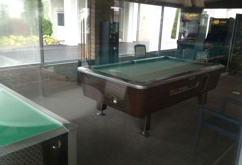 Hotel Parkside Inn Bridgeview  | Mackinaw City | Michigan | United States 2