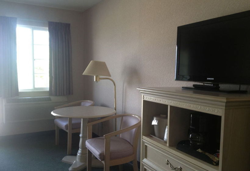 Hotel Parkside Inn Bridgeview  | Mackinaw City | Michigan | United States 6