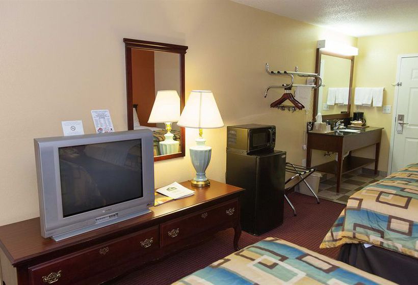 Hotel Douglas Inn & Suites Cleveland  | Cleveland | Tennessee | United States 10