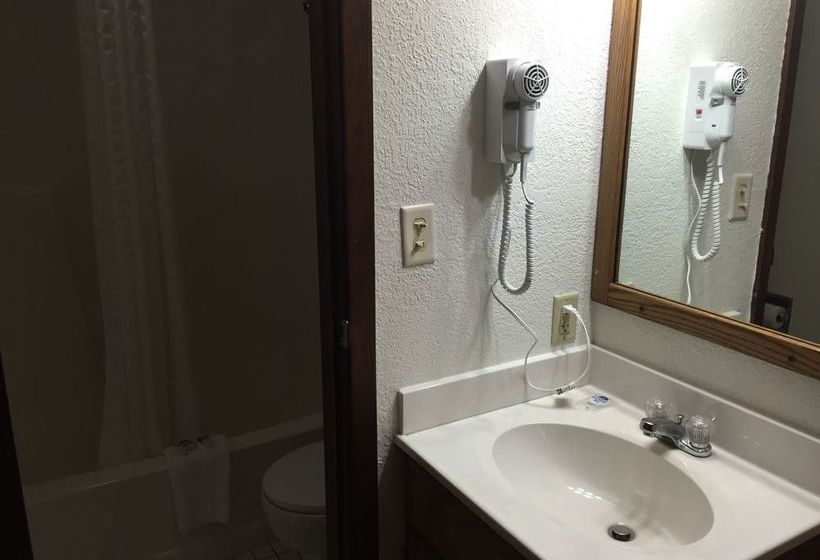 Hotel Americas Best Value Inn Grand Forks  | Grand Forks | North Dakota | United States 13