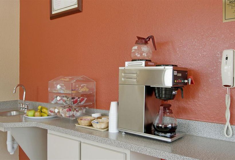 Hotel Americas Best Value Inn Baytown  | Baytown | Texas | United States 1