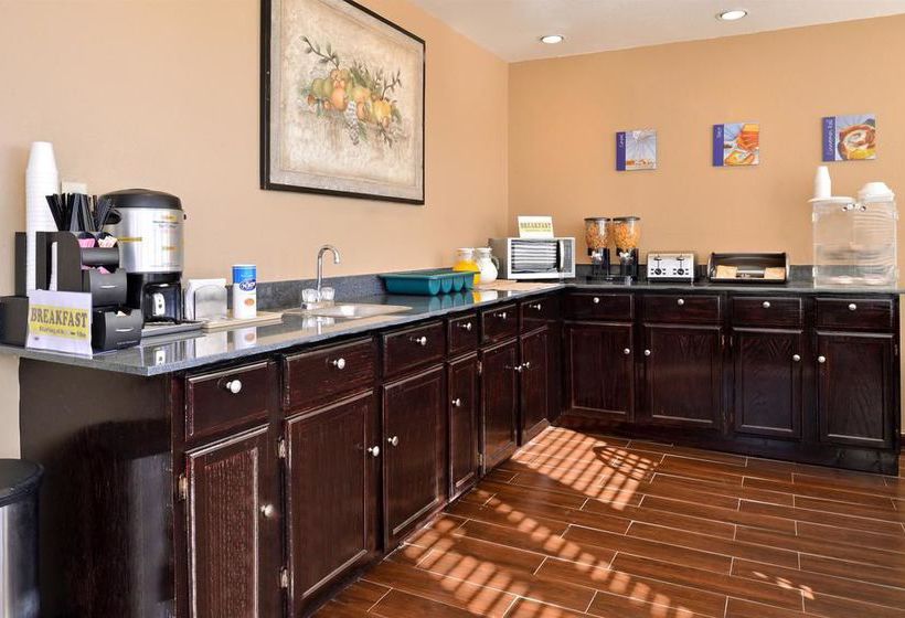 Hotel Stafford Inn Edmond  | Edmond | Oklahoma | United States 7