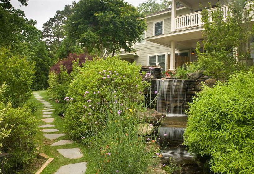 Bed and Breakfast Lookout Point Lakeside Inn Complejo Hot Springs