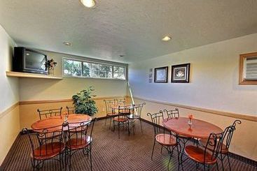 Hotel Rodeway Inn Gunnison  | Gunnison | Colorado | United States 7