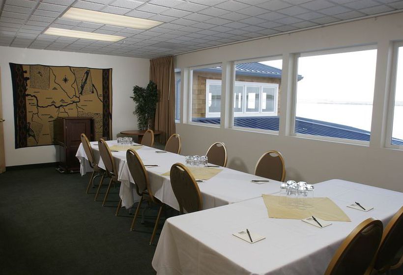 Hotel River Lodge & Grill 