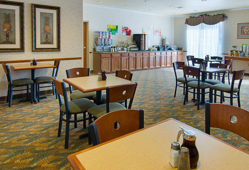 Americas Best Value Inn & Suites-Glen Rose Motel  | Glen Rose | Texas | United States 13