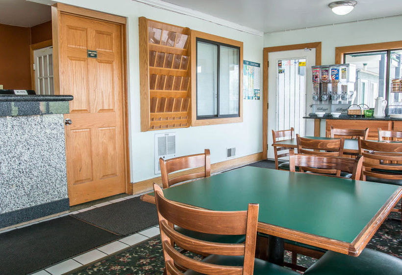 Motel Rodeway Inn Grand Haven  | Grand Haven | Michigan | United States 10