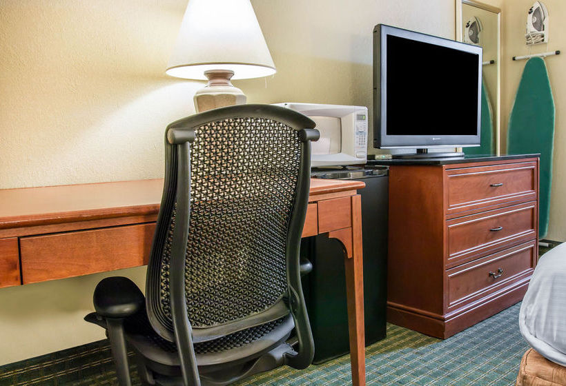 Motel Rodeway Inn Grand Haven  | Grand Haven | Michigan | United States 19