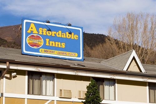Hotel Affordable Glenwood Springs Colorado Lodging  | Glenwood Springs | Colorado | United States 1