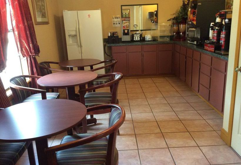 Motel Black Jack Inn  | Kinder | Louisiana | United States 4