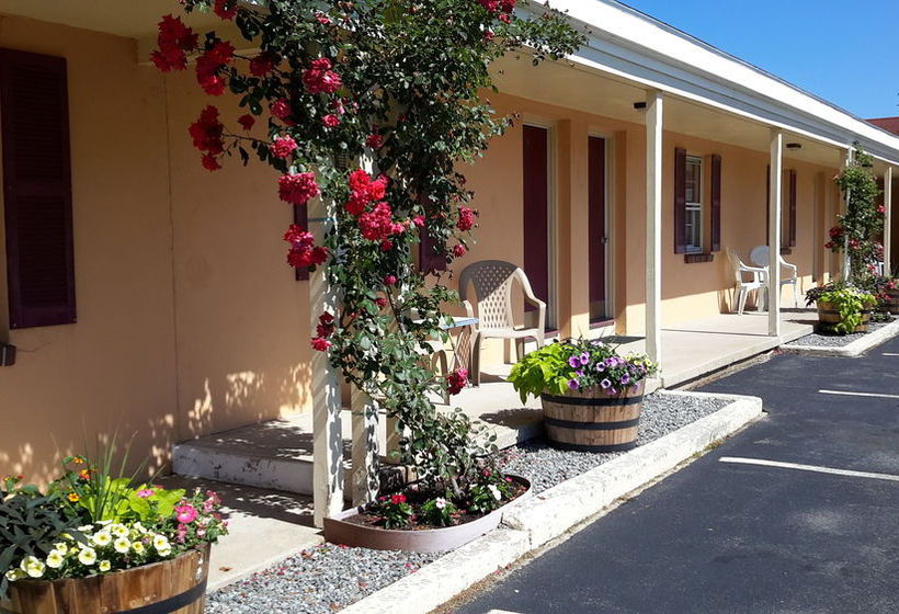 Hotel The Bay Willows Inn  | Middletown | Rhode Island | United States 4