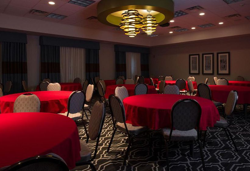 Hotel Holiday Inn Express Kansas City Airport  | Kansas City | Missouri | United States 19