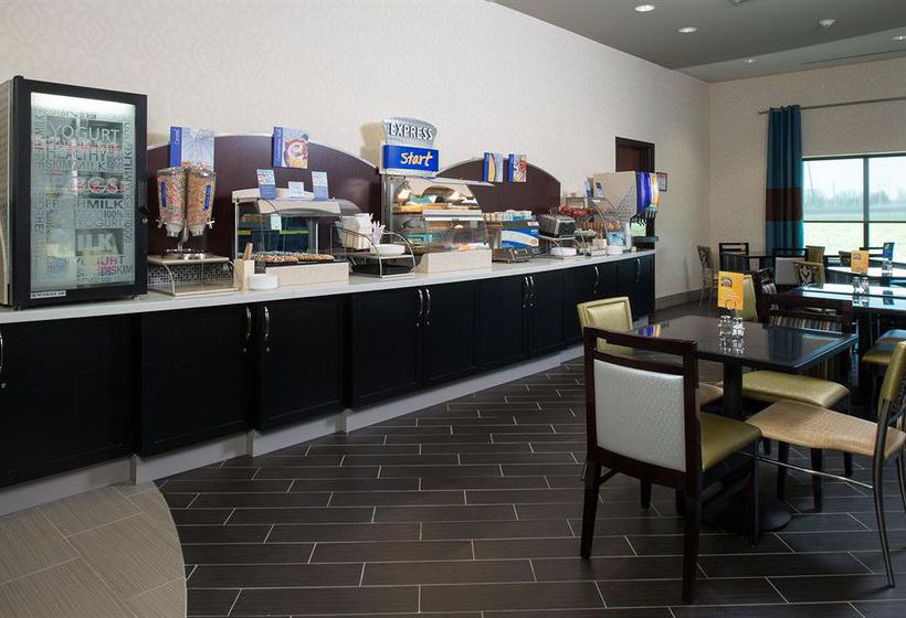 Hotel Holiday Inn Express Kansas City Airport  | Kansas City | Missouri | United States 3