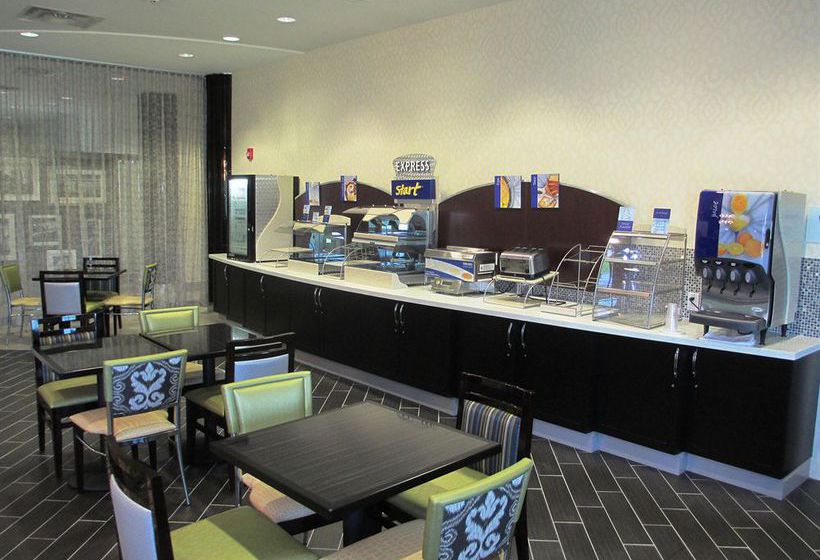 Hotel Holiday Inn Express Kansas City Airport  | Kansas City | Missouri | United States 4