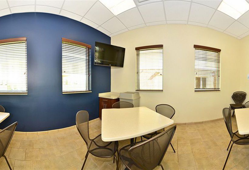 Hotel Holiday Inn Express Williston  | Williston | North Dakota | United States 1