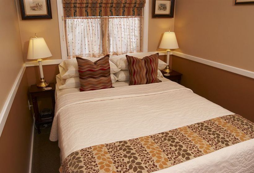 Hotel Beaconlight Guest House  | Provincetown | Massachusetts | United States 1