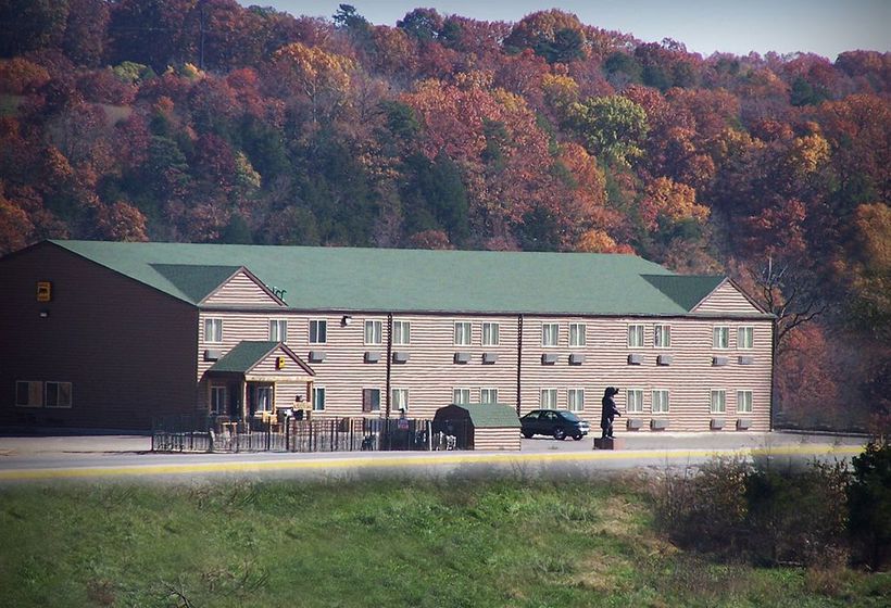 Hotel Booneslick Lodge Jane  | Jane | Missouri | United States 1