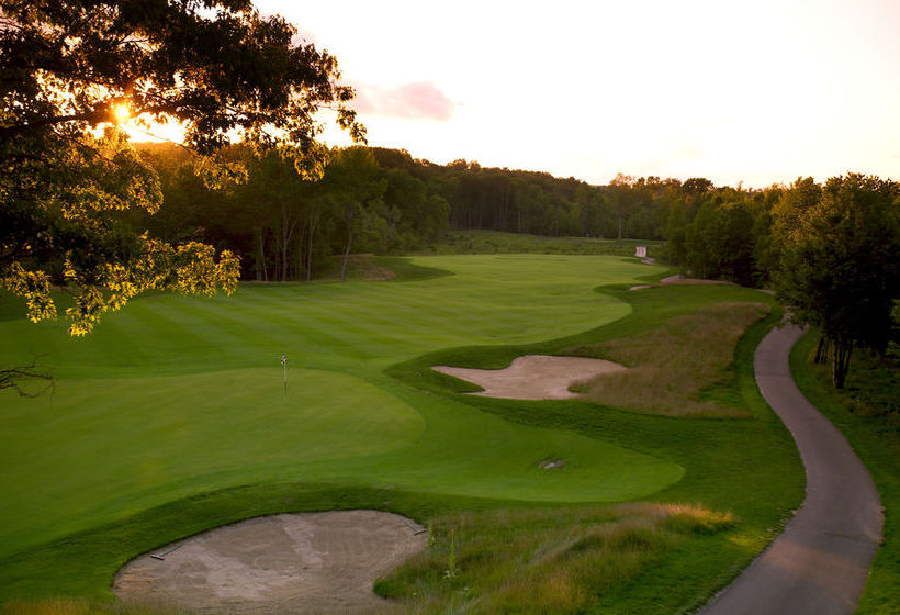 Hotel Yarrow Golf & Conference Resort  | Augusta | Michigan | United States 11