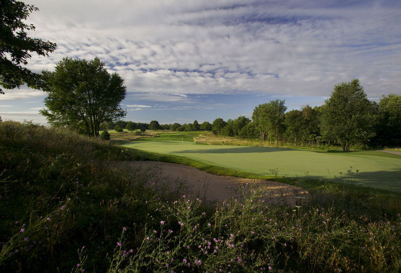 Hotel Yarrow Golf & Conference Resort  | Augusta | Michigan | United States 14