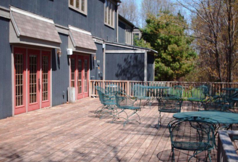 Hotel Yarrow Golf & Conference Resort  | Augusta | Michigan | United States 18