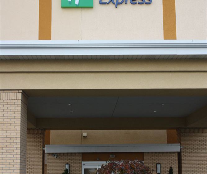 Hotel Holiday Inn Express Toledo North  | Toledo | Ohio | United States 13