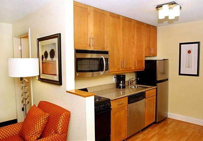 TownePlace Suites Kansas City Overland Park  | Overland Park | Kansas | United States 3