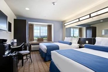 Microtel Inn & Suites by Wyndham Klamath Falls  | Klamath Falls | Oregon | United States 7