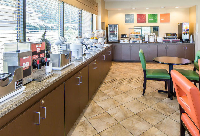 Hotel Comfort Suites Kodak  | Kodak | Tennessee | United States 1