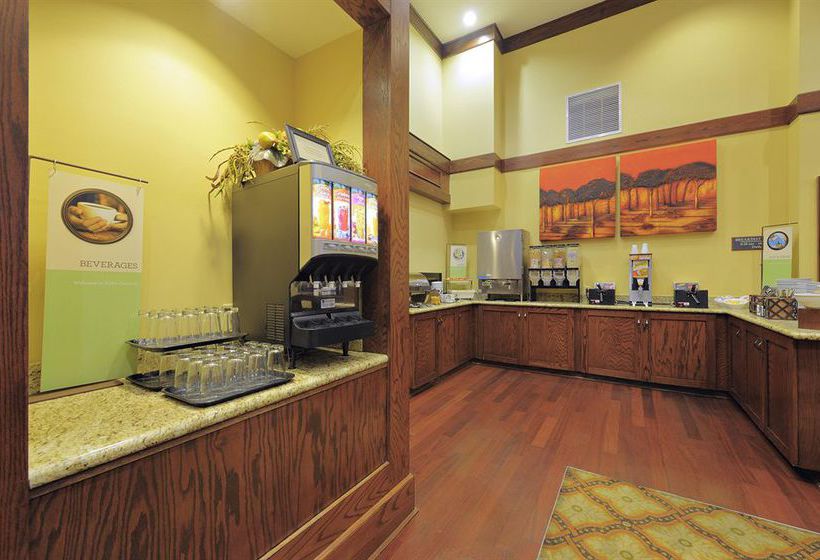 Hotel Country Inn & Suites By Carlson, Savannah Historic District  | Savannah | Georgia | United States 1