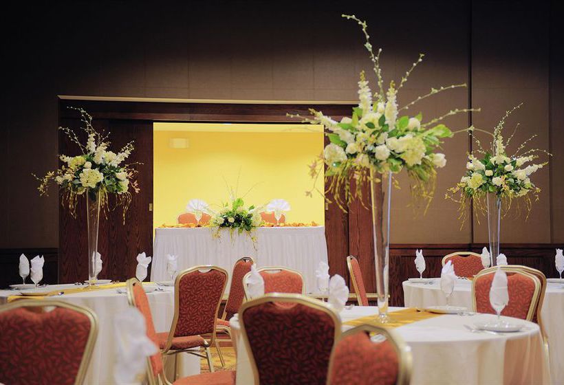 Hotel Country Inn & Suites By Carlson, Savannah Historic District  | Savannah | Georgia | United States 10