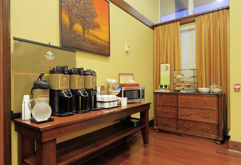 Hotel Country Inn & Suites By Carlson, Savannah Historic District  | Savannah | Georgia | United States 4